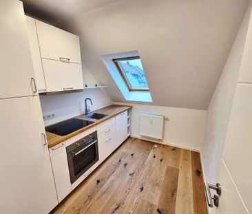 Einziehen und wohlfühlen: Modern sanierte Maisonette Wohnung mit ho... - Photo 3