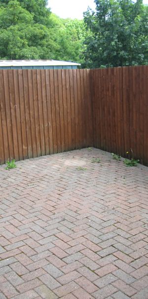 ***WHP Apply on line** 3 bed House Park Street, Skewen Minimum household income £23,000 per annum from a salary (not including benefits) - Photo 1