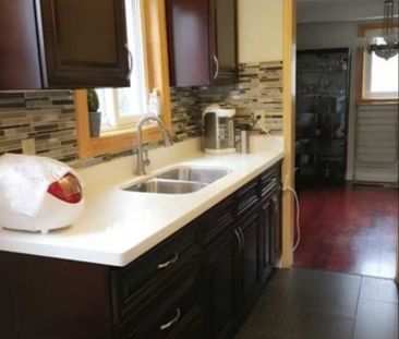 For Lease - 82 Apache Trail, Toronto, Ontario - Photo 4