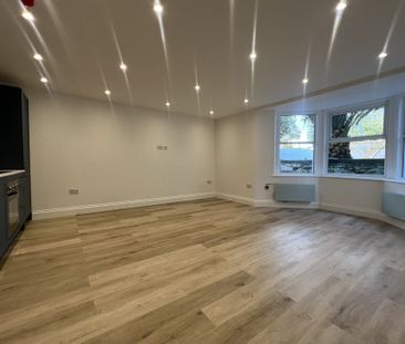 Dorchester Road, Weymouth - Photo 2