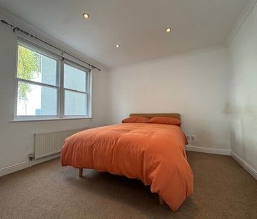 Westfield Place - Photo 6