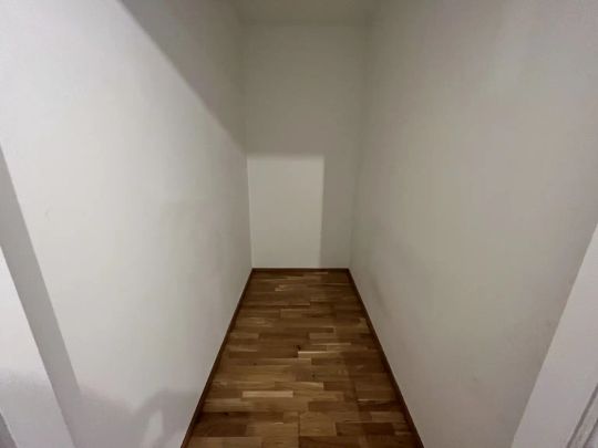 2 Zimmer Wohnung mit Balkon und Loggia - Photo 1