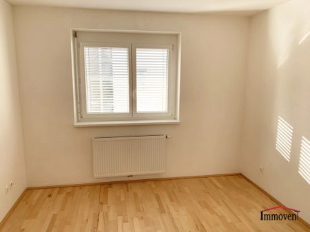 Nette 2-Zimmerwohnung mit großem Balkon - Photo 2