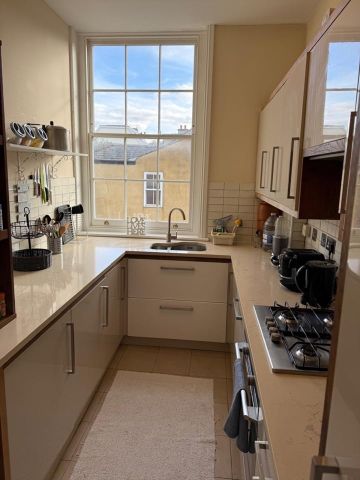 2 Bed Flat, Harvey Court, SW14 - Photo 5