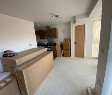 1 Bedroom Flat / Apartment - Suttones Place, Southampton - Photo 6