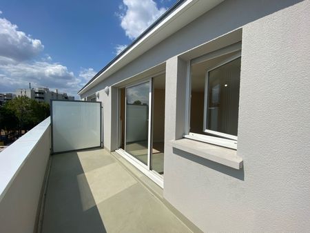 Location Appartement 2 pièces 55m² BEGLES 33130 - Photo 3