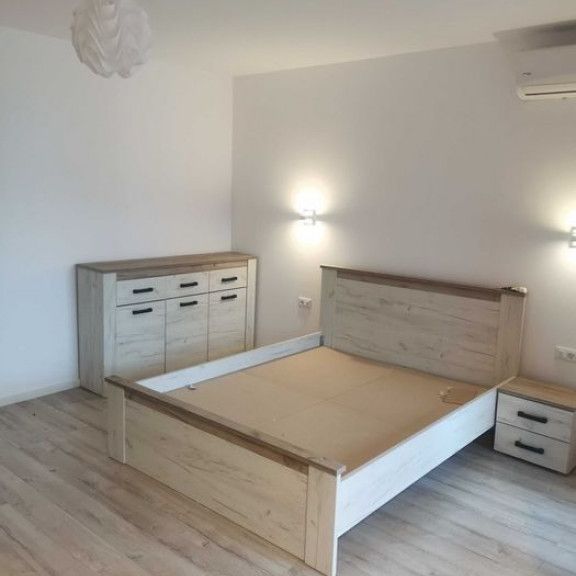 Apartament o camera pe Calea Martirilor - Fotografie 1