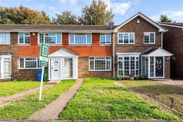 Regency Court, Sittingbourne, Kent, ME10 - Photo 1