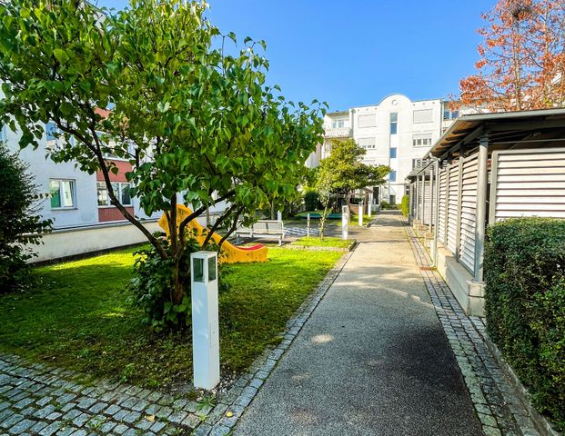 4,5-Zimmer-Wohnung in der Böblinger Innenstadt in ruhiger Wohnlage - Photo 1