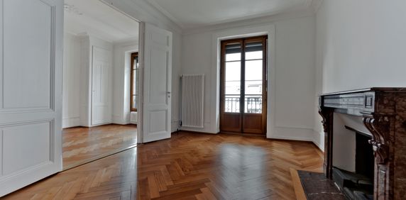 Un logement sans pareil au coeur de Genève - Foto 2