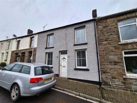 Vale View Terrace, Nantymoel, Bridgend, CF32 7PB - Photo 3