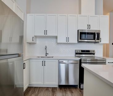 For Lease - 3265 Carding Mill Trail Unit# 101, Oakville, Ontario - Photo 1