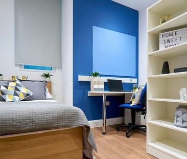 1 bedroom in a flat share to rent - Photo 3