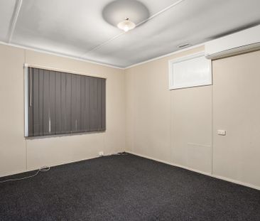 Spacious Family Home in Eaton - Photo 2