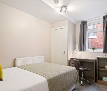 2 bedroom house to rent - Photo 2