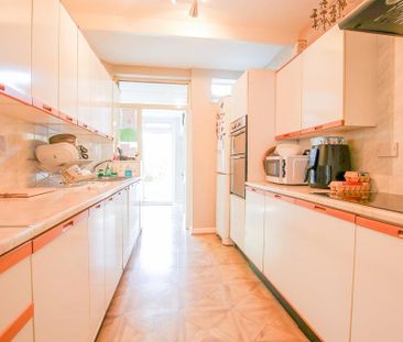 3 bedroom terraced house to rent - Photo 3