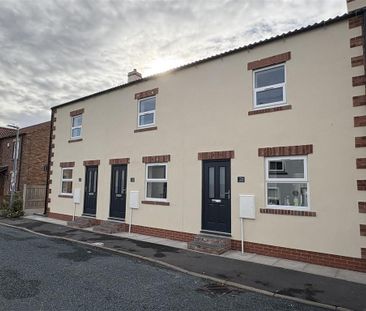 2 bedroom terraced house to rent - Photo 4
