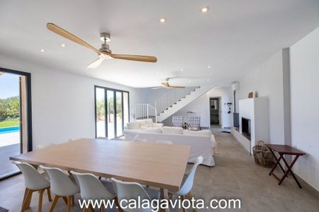 4 room luxury Detached House for rent in ses Salines, Balearic Islands - Photo 2