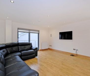Beaconsfield Mews, Top Floor, AB15 - Photo 2