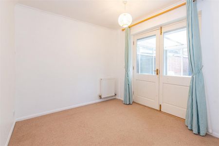 2 bed House To Let - Photo 3