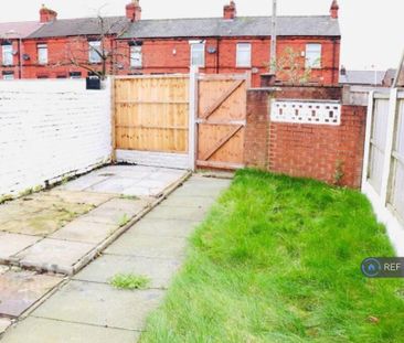 3 bedroom terraced house to rent - Photo 3