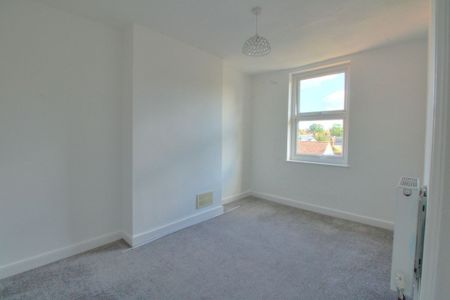 Lacey Street, Ipswich - Photo 4