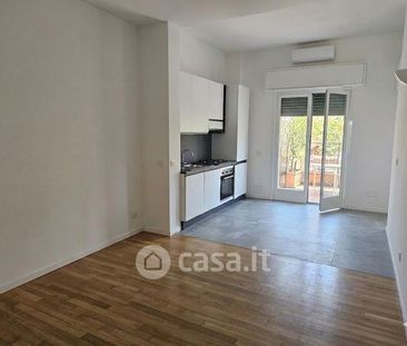 Trilocale in Affitto in Via Giulianova 1 a Milano - Photo 2