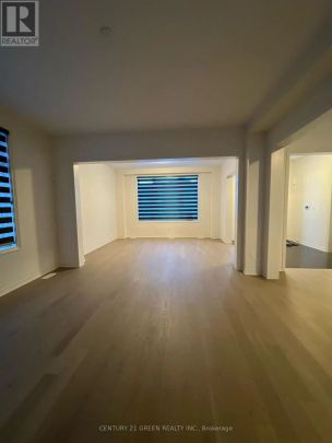 21 MARIGOLD BOULEVARD - Photo 1