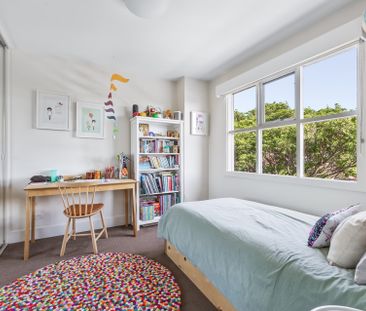 Thinking of selling? Contact our agent - Photo 3