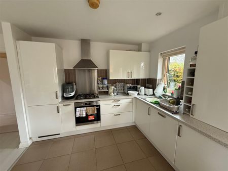 41 Coopers Mill Avenue, Dundonald, - Photo 4