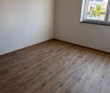 Woning te huur in Hoeselt voor € 1.400 met 4 slaapkamers - Foto 3