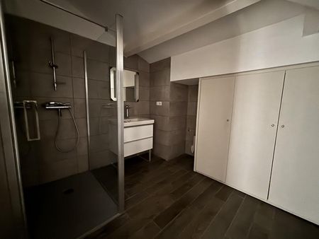 location Appartement T2 DE 53.2m² À NICE - Photo 2