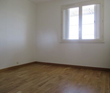 Location Appartement 3 pièces 71m² FLEURY LES AUBRAIS 45400 - Photo 5