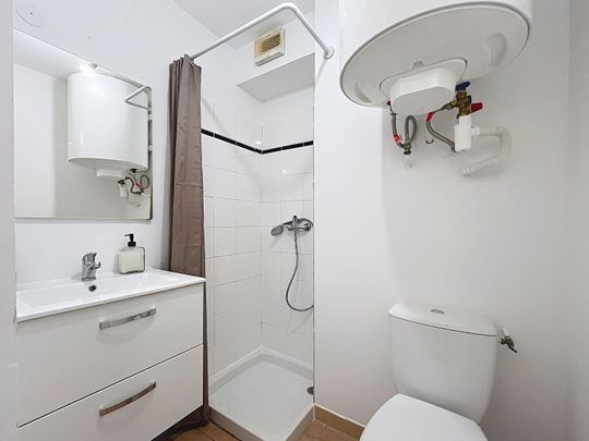 Location studio 18m2 dans residence sécurisée avec laverie, - Photo 1