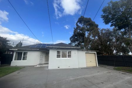 2 Elletson Court, Dandenong. - Photo 3