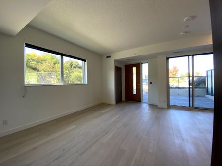 For Lease - 11 mcmahon Drive Unit# 106, Toronto, Ontario - Photo 5