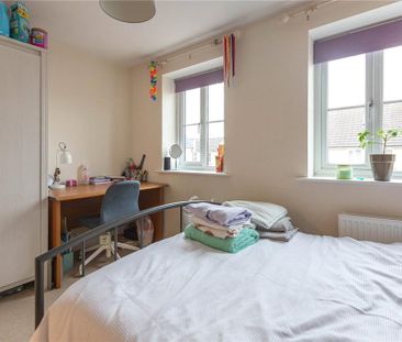 4 bedroom terraced house to rent - Photo 6