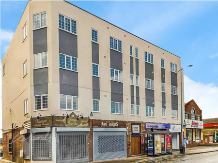 2 bedroom apartment to rent - Photo 4