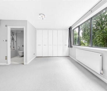 Meadowbank, Primrose Hill, London, NW3 3AY - Photo 6