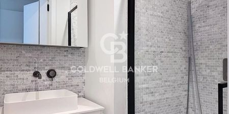 Appartement te huur in Sint-Gillis voor € 3.180 met 3 slaapkamers - Photo 2