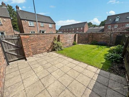 Anderby Walk, Westhoughton, BL5 - Photo 2