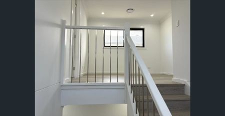 Brand New 5 Bedroom House Plus 1 Independent Study Room For Lease Now - Photo 5