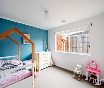 Location Location!! - Photo 6