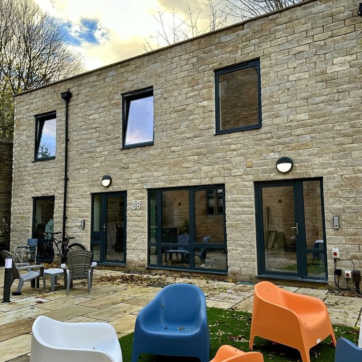 5 Bed Semi-Detached House, Crookesmoor Road, S6 - Photo 1