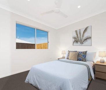 Low-Maintenance Modern Comfort in the Heart of Oonoonba! - Photo 1