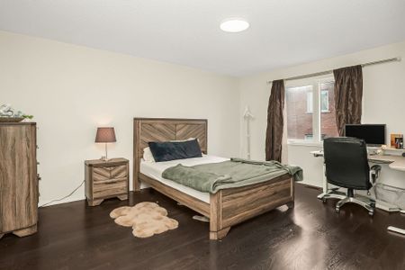 For Lease - 228 Duncan Lane, Milton, Ontario - Photo 5