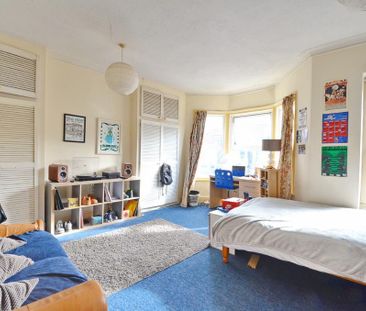 5 bedroom house to rent - Photo 2