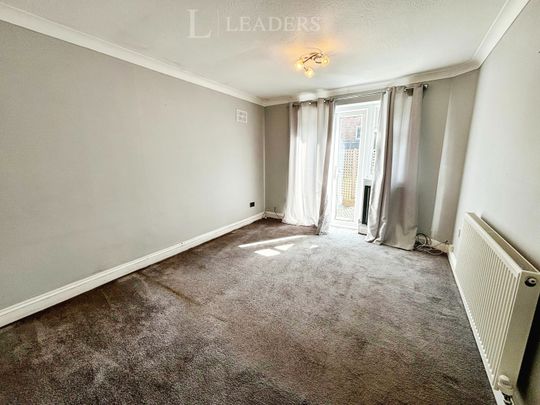 2 bedroom bungalow to rent Darenth Avenue, TN10 - Photo 1