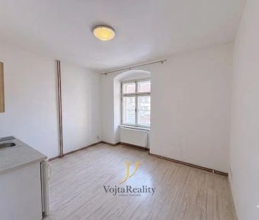Pronájem bytu 1+kk 32 m - Photo 2
