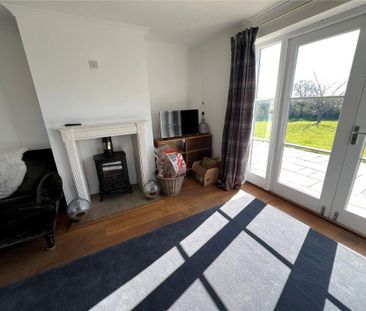 4 bedroom detached bungalow to rent - Photo 2